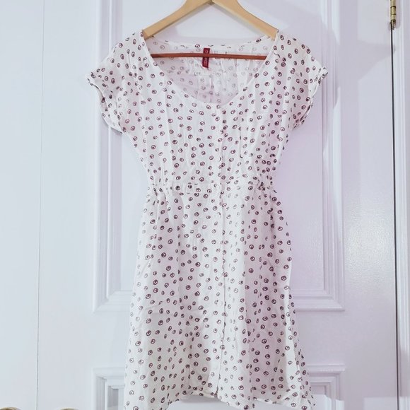 Vintage Peace Sign Button Down Dress with Pockets - Picture 16 of 16